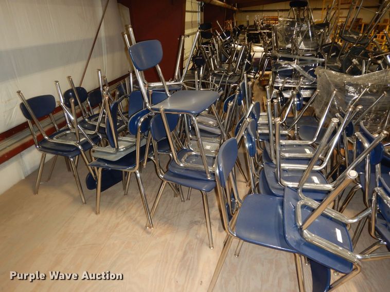 image for item KS9686 Approximately 130 chairs