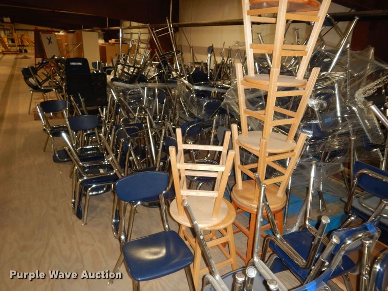 image for item KS9686 Approximately 130 chairs