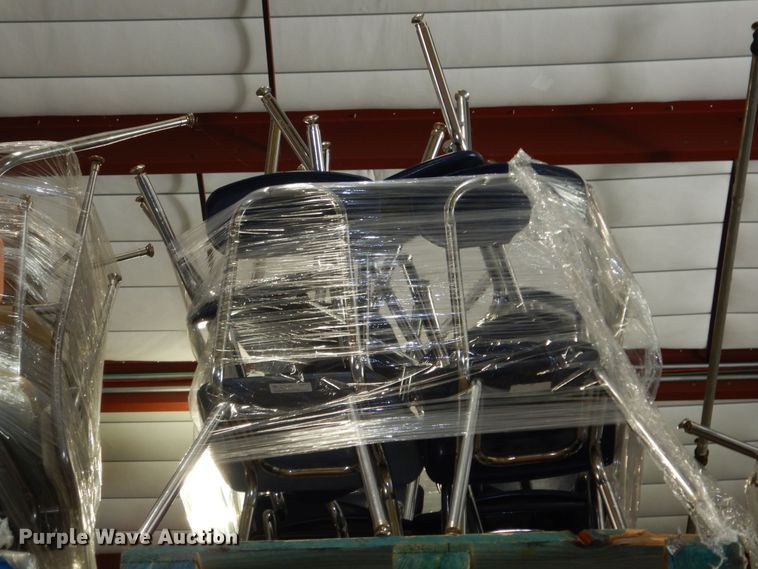 image for item KS9694 Approximately 120 chairs