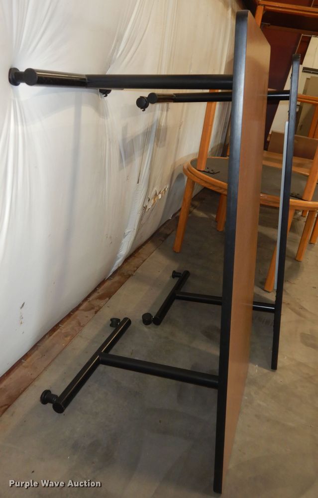 image for item KS9695 Approximately 32 tables