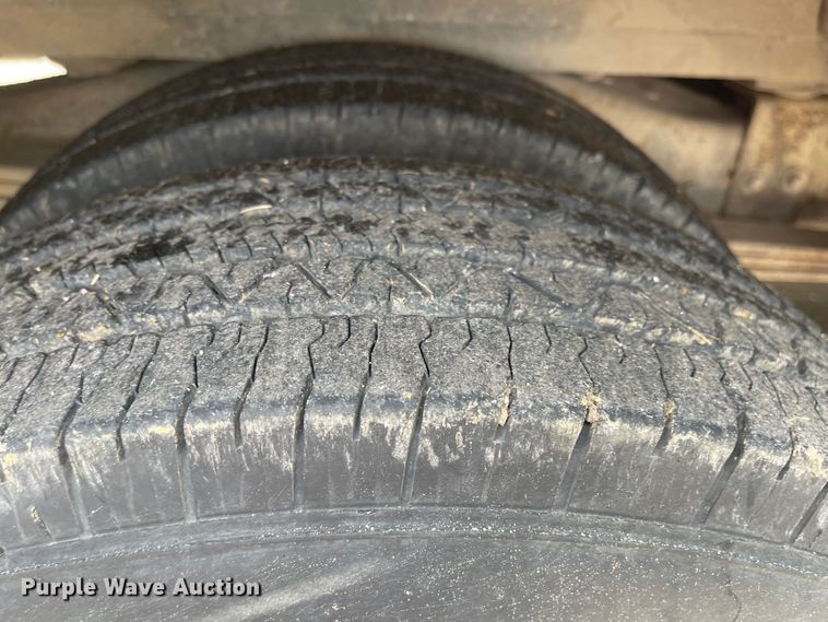 image for item LF9008 2000 Chevrolet Express 3500  ambulance