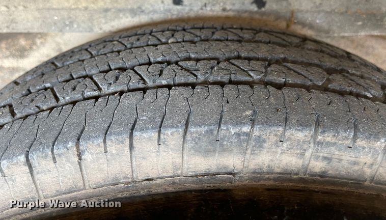 image for item LF9008 2000 Chevrolet Express 3500  ambulance