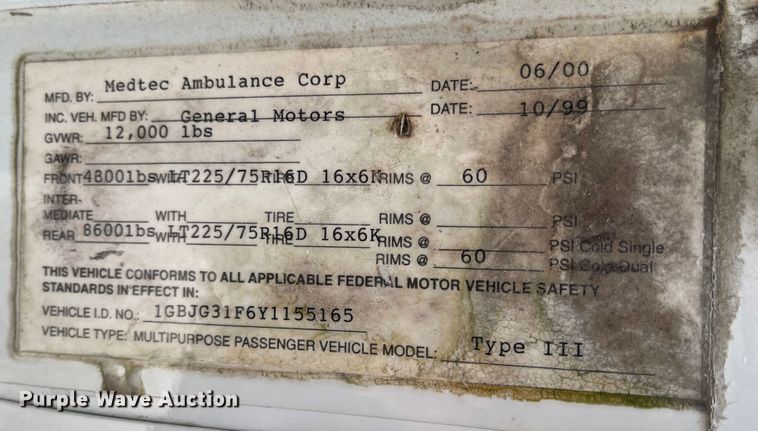 image for item LF9008 2000 Chevrolet Express 3500  ambulance