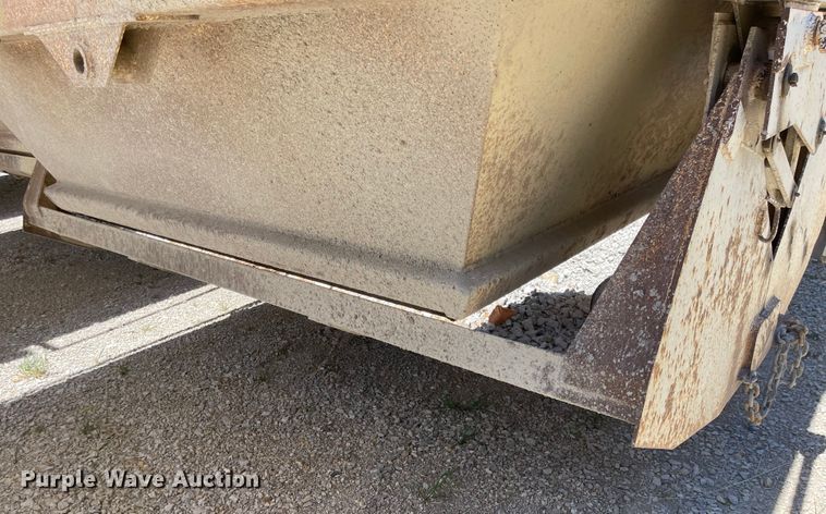 image for item LF9127 2008 Corn Belt S-3502  bottom dump trailer