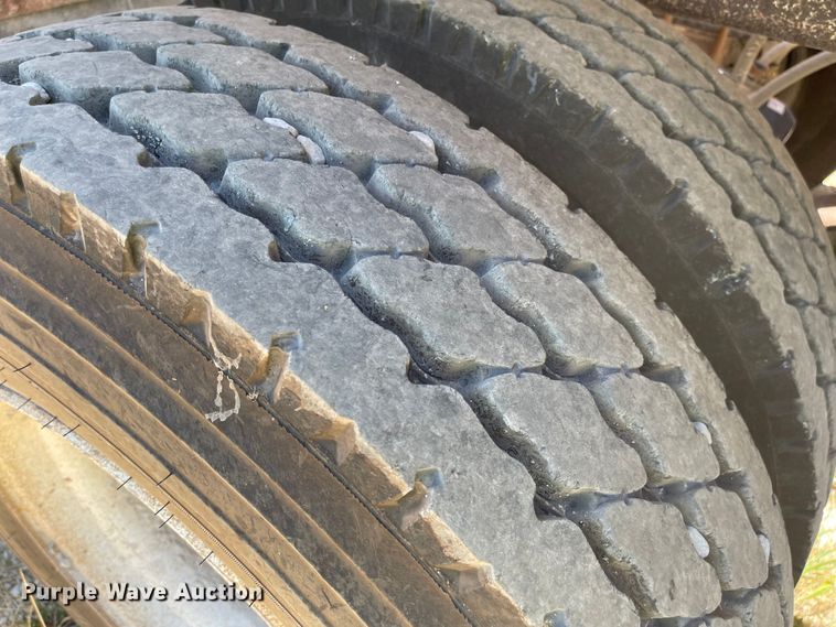 image for item LF9127 2008 Corn Belt S-3502  bottom dump trailer