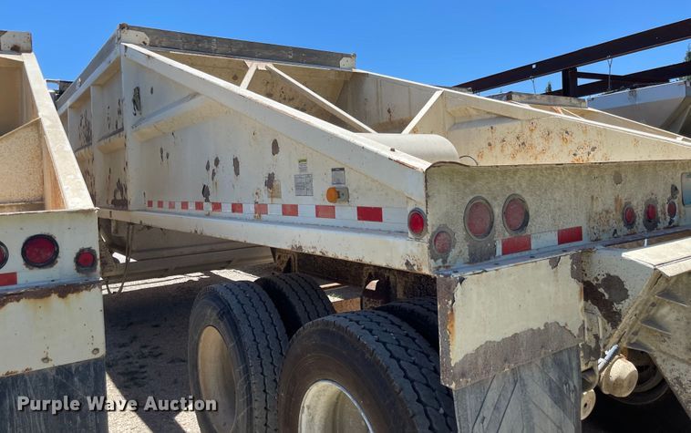 image for item LF9128 2007 Corn Belt S-4002  bottom dump trailer