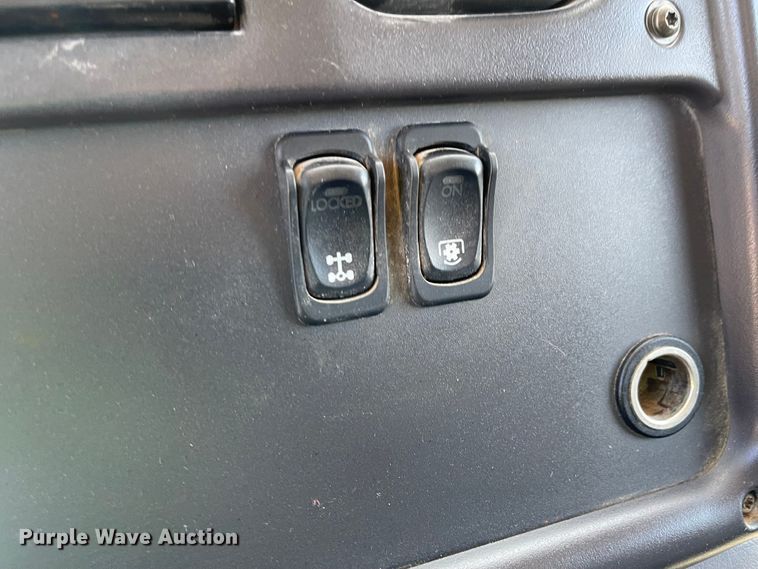 image for item LF9130 2005 Freightliner Business Class M2  dump truck