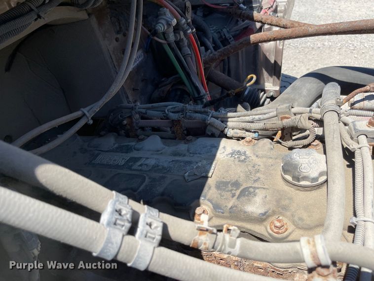 image for item LF9130 2005 Freightliner Business Class M2  dump truck