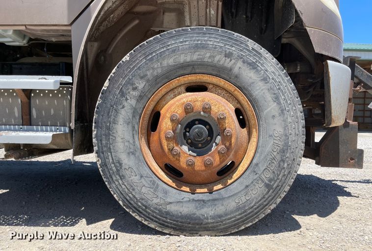 image for item LF9130 2005 Freightliner Business Class M2  dump truck