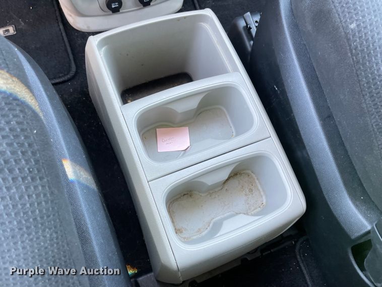 image for item LF9131 2015 Dodge Grand Caravan  van