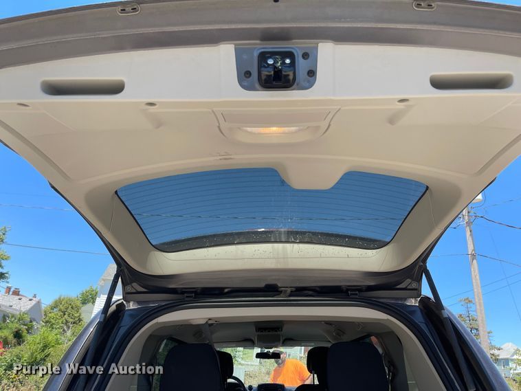 image for item LF9131 2015 Dodge Grand Caravan  van