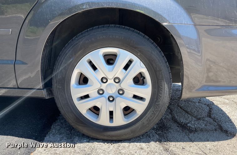 image for item LF9131 2015 Dodge Grand Caravan  van