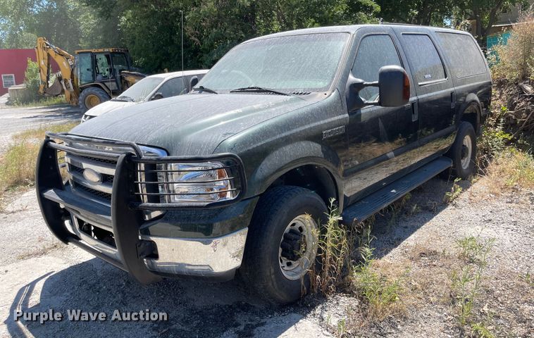 image for item LF9134 2005 Ford Excursion  SUV
