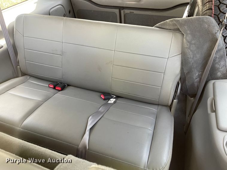 image for item LF9134 2005 Ford Excursion  SUV