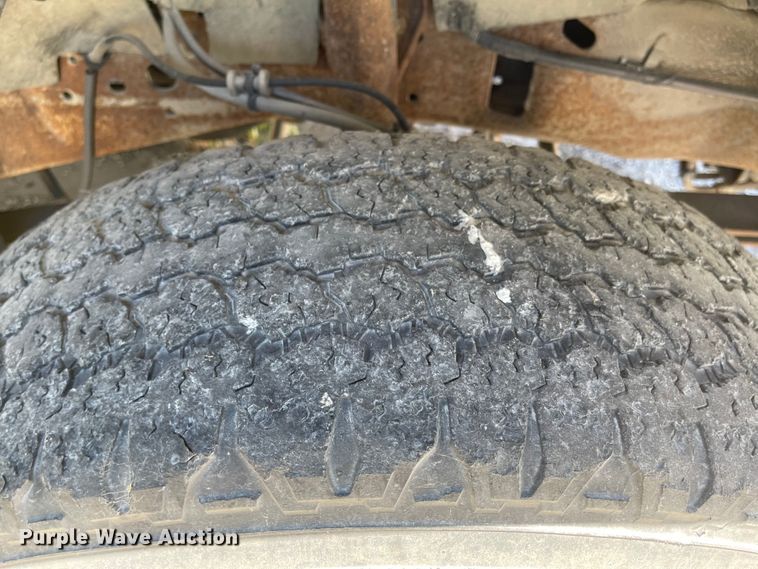 image for item LF9134 2005 Ford Excursion  SUV