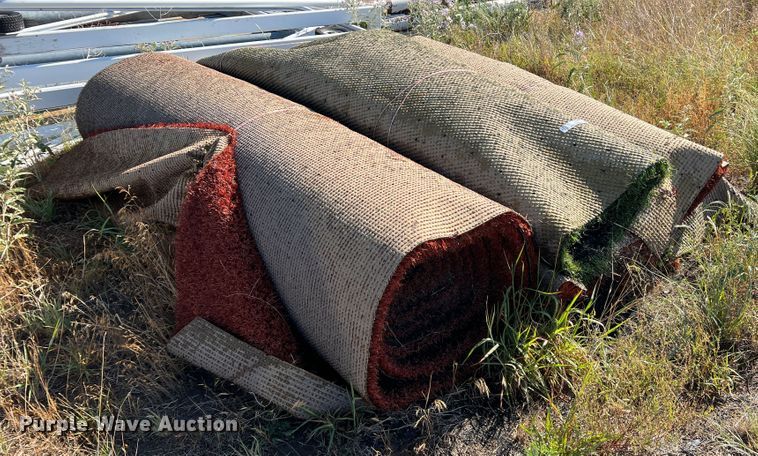 image for item LI9291 (3) rolls of artificial turf