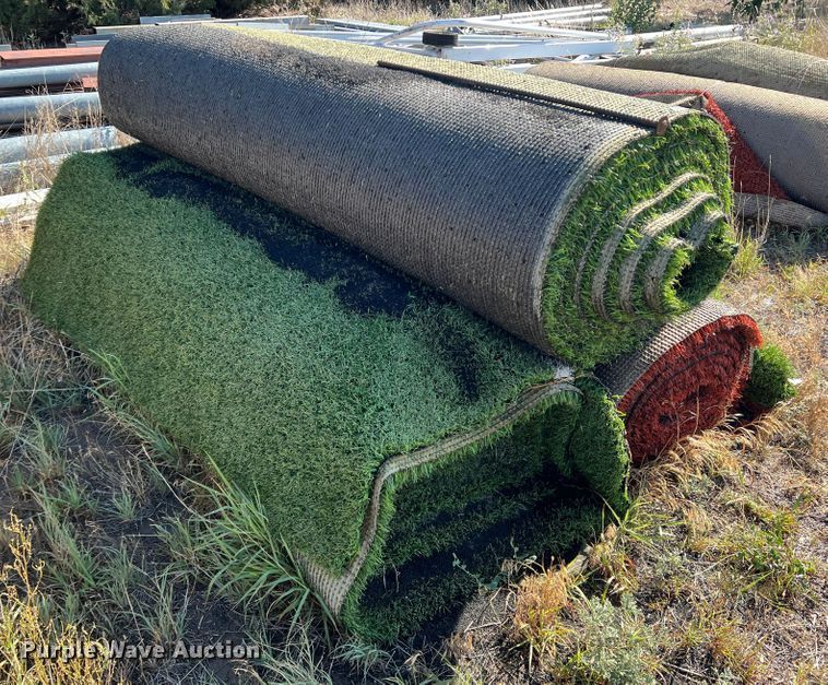 image for item LI9292 (3) rolls of artificial turf