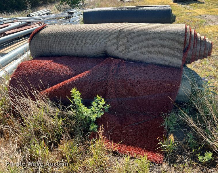 image for item LI9293 (3) rolls of artificial turf
