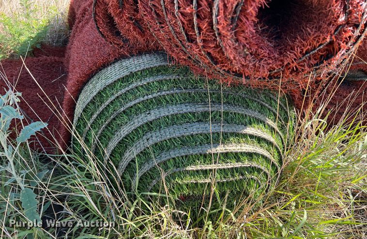 image for item LI9293 (3) rolls of artificial turf