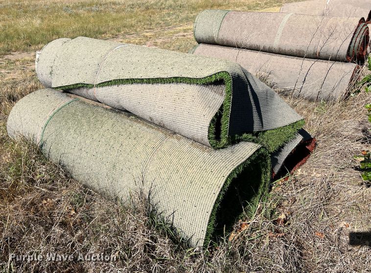 image for item LI9294 (3) rolls of artificial turf