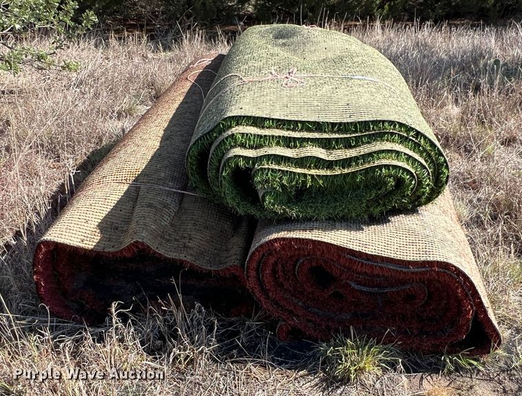 image for item LI9298 (3) rolls of artificial turf