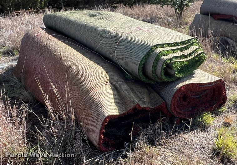 image for item LI9298 (3) rolls of artificial turf