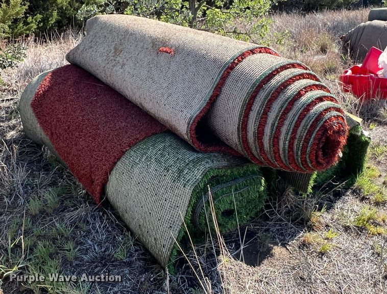 image for item LI9299 (3) rolls of artificial turf
