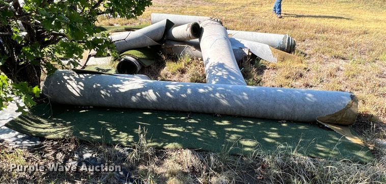 image for item LI9304 Playground artificial turf