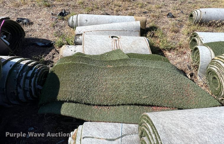 image for item LI9304 Playground artificial turf