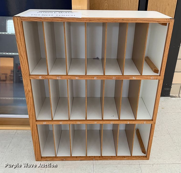 image for item LI9305 Furniture