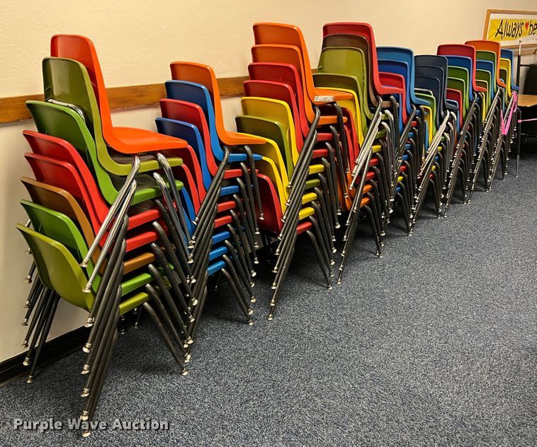 image for item LI9308 Approximately 68 chairs