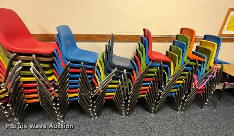 image for item LI9308 Approximately 68 chairs