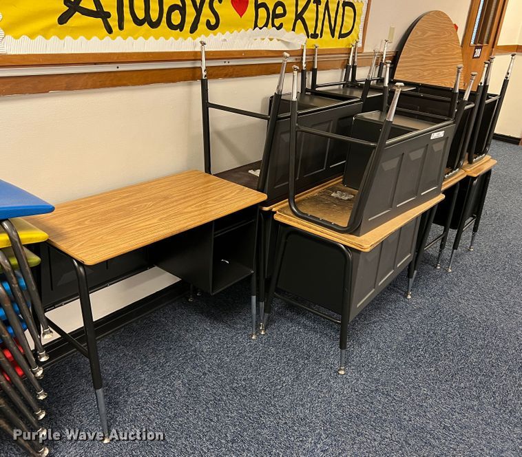 image for item LI9309 Furniture