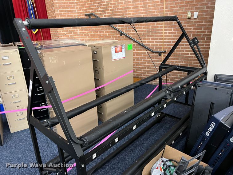 image for item LI9312 Music equipment