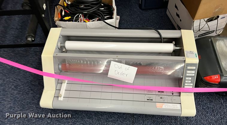 image for item LI9312 Music equipment