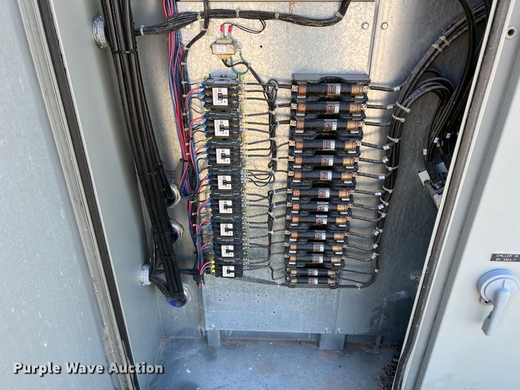 image for item LI9320 Trane RTAA2404XN01A3D0BFGRN  AC unit