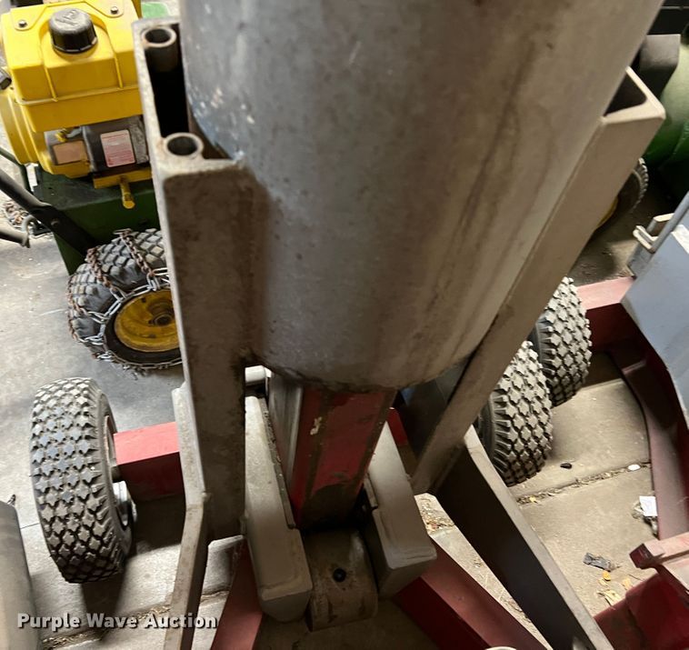 image for item LI9322 Gray TNT550  pneumatic jack