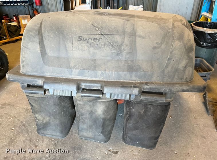 image for item LI9339 Husqvarna M-ZT61  ZTR lawn mower