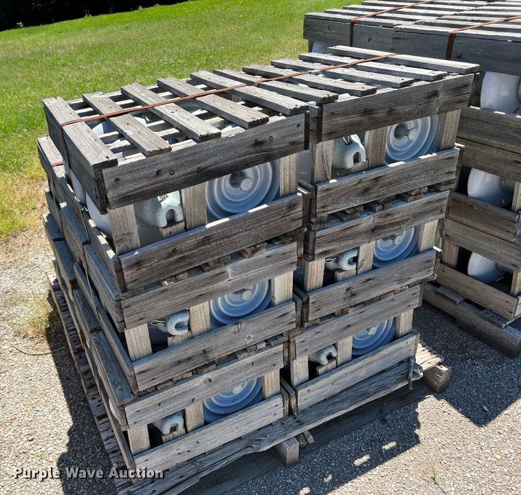 image for item LI9341 Approximately 148 electrical insulators