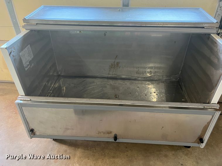 image for item LI9347 Avantco 178MC58HC  refrigerator