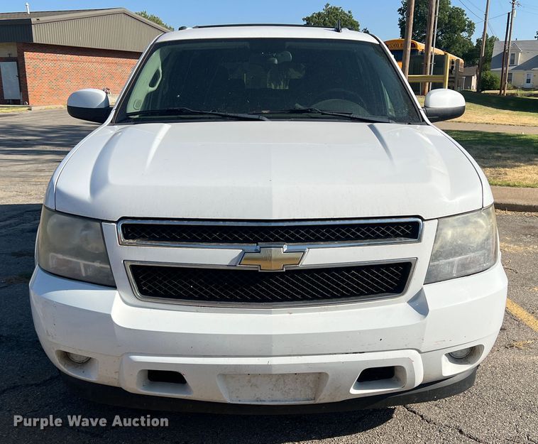 image for item LI9348 2011 Chevrolet Suburban  SUV