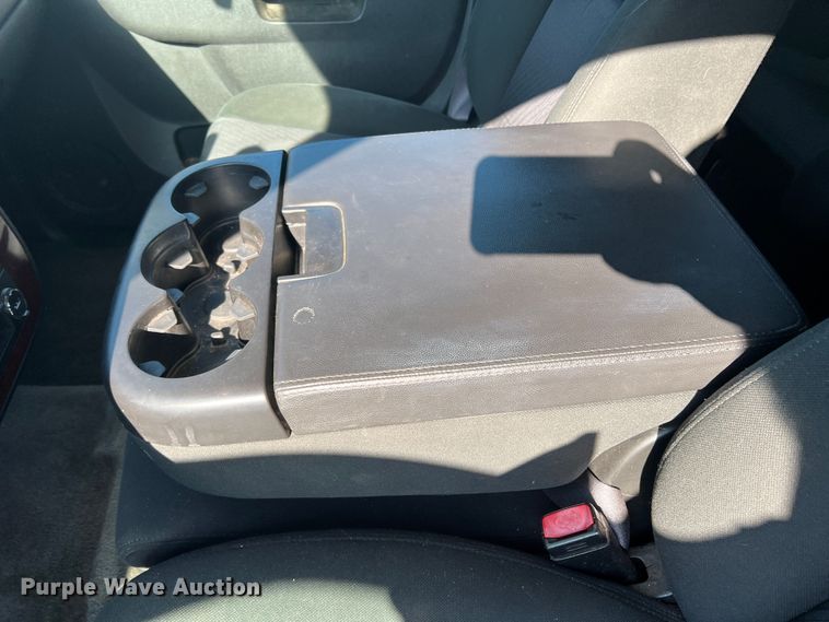 image for item LI9348 2011 Chevrolet Suburban  SUV