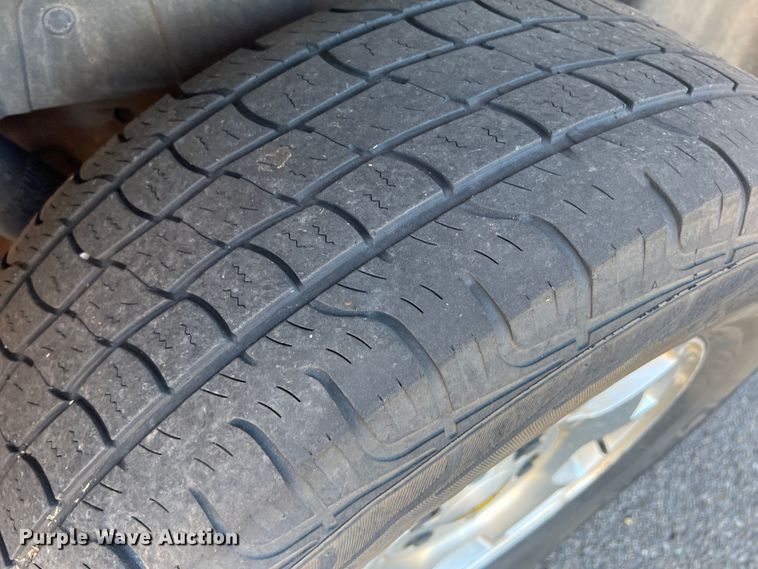 image for item LI9348 2011 Chevrolet Suburban  SUV