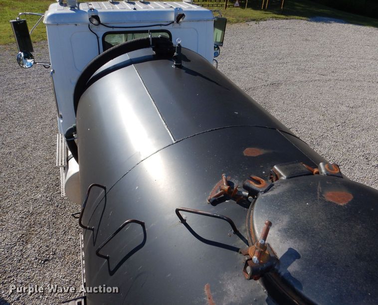 image for item LP9387 1994 White GMC WCA  water truck