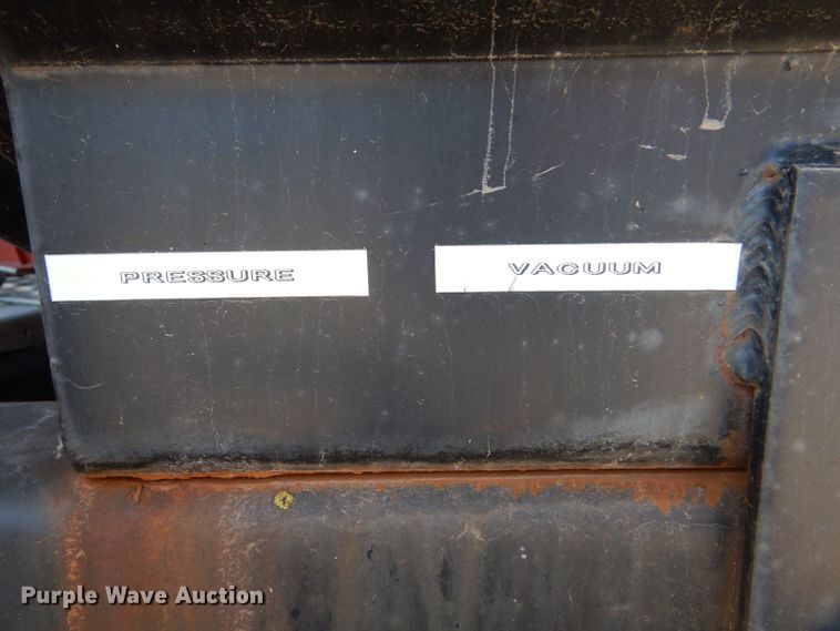 image for item LP9387 1994 White GMC WCA  water truck