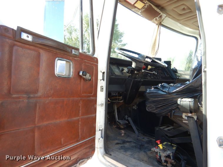 image for item LP9387 1994 White GMC WCA  water truck