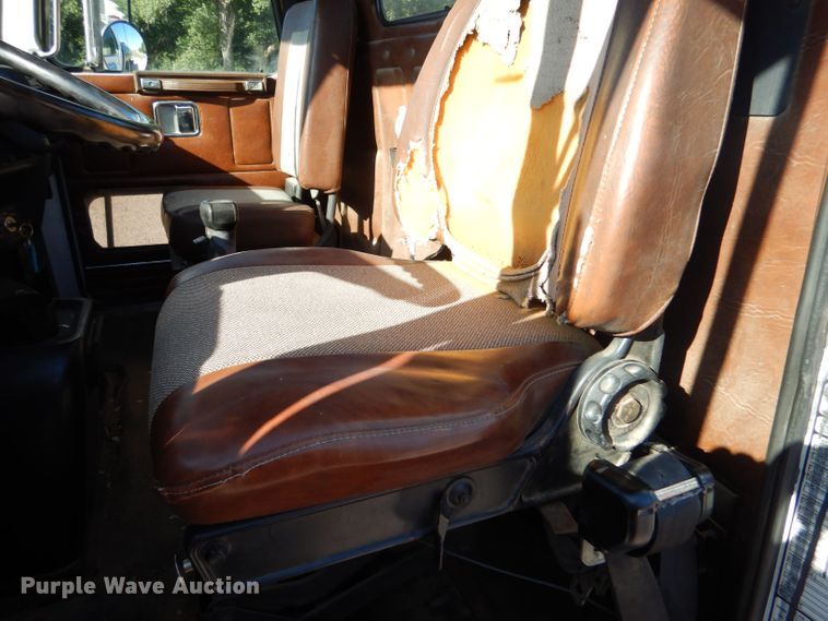 image for item LP9387 1994 White GMC WCA  water truck