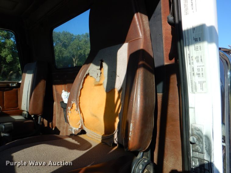 image for item LP9387 1994 White GMC WCA  water truck