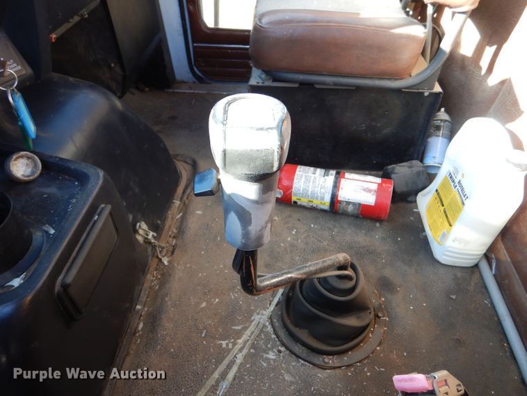 image for item LP9387 1994 White GMC WCA  water truck