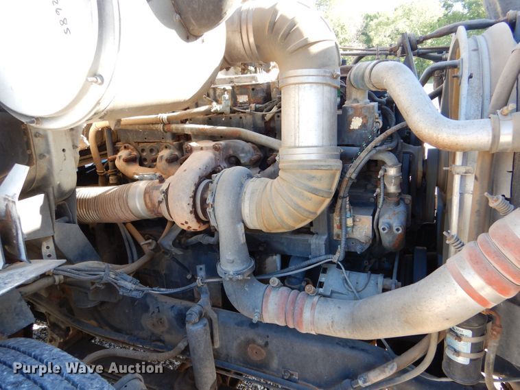 image for item LP9387 1994 White GMC WCA  water truck